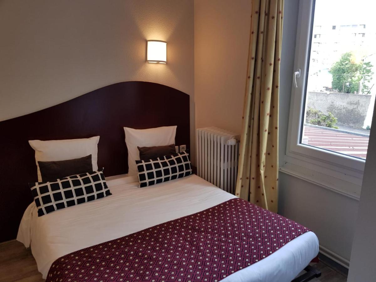 Hotel Les Commercants Клермон-Ферран Экстерьер фото