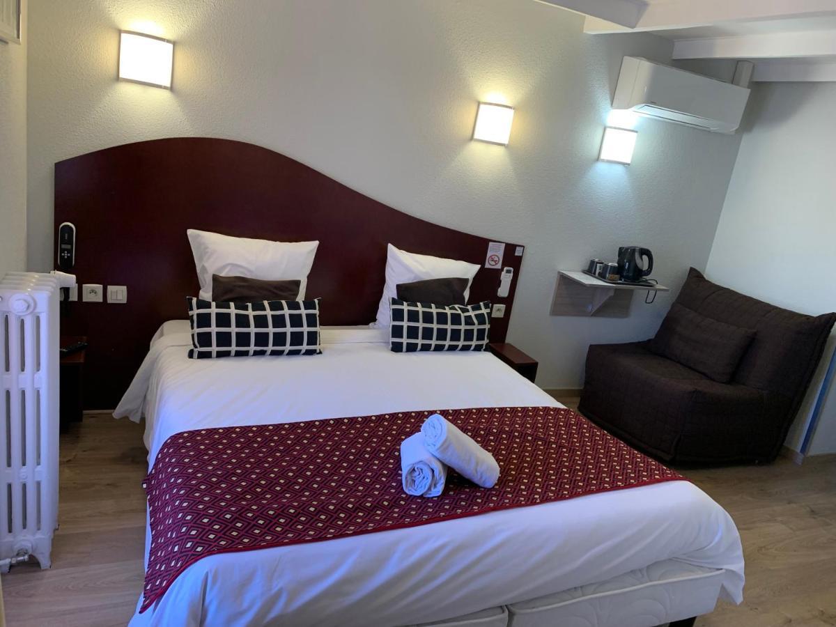 Hotel Les Commercants Клермон-Ферран Экстерьер фото