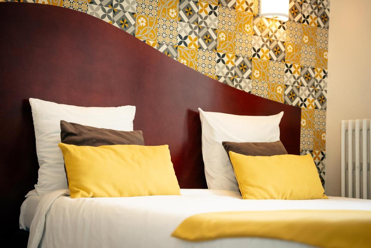 Hotel Les Commercants Клермон-Ферран Экстерьер фото