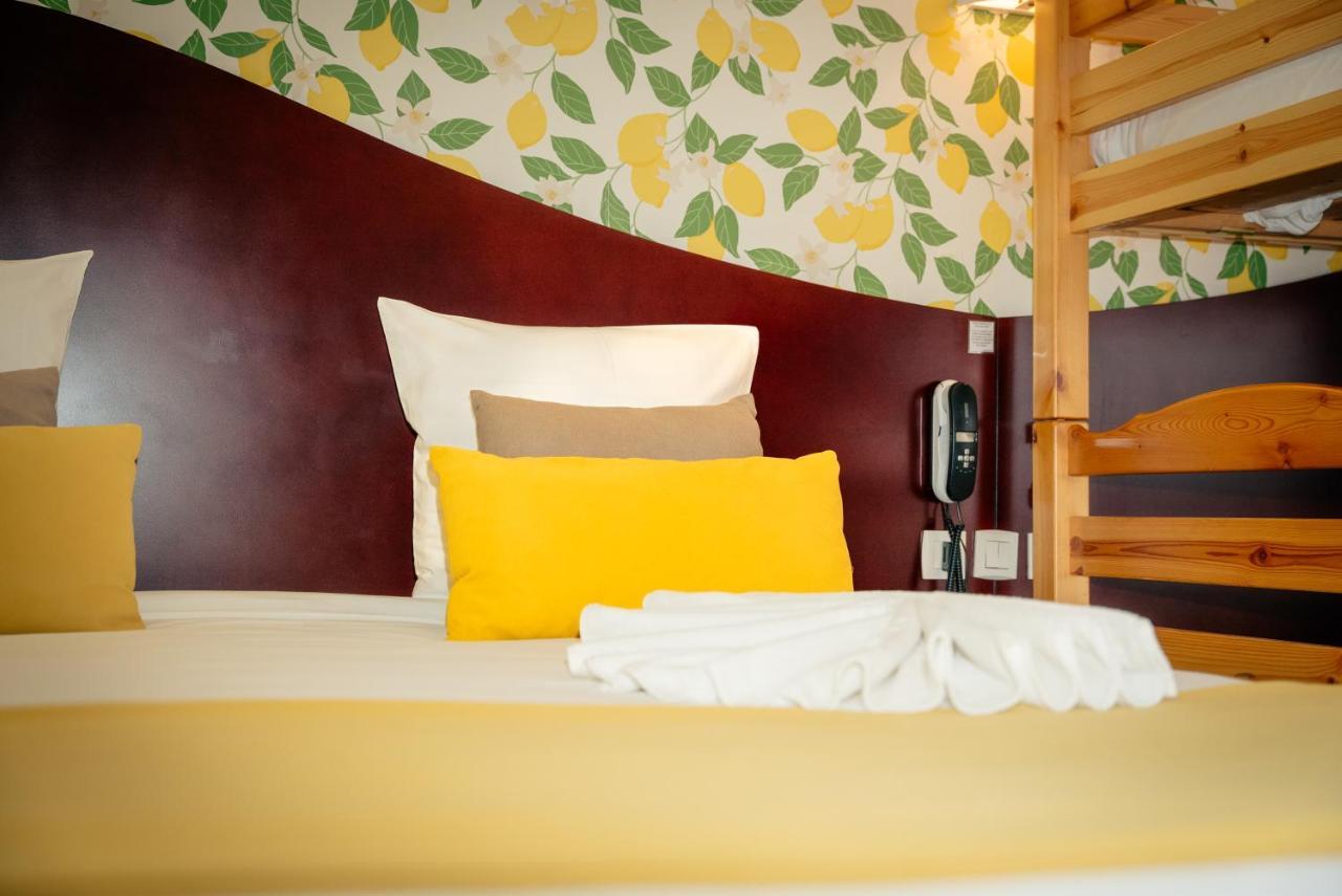 Hotel Les Commercants Клермон-Ферран Экстерьер фото