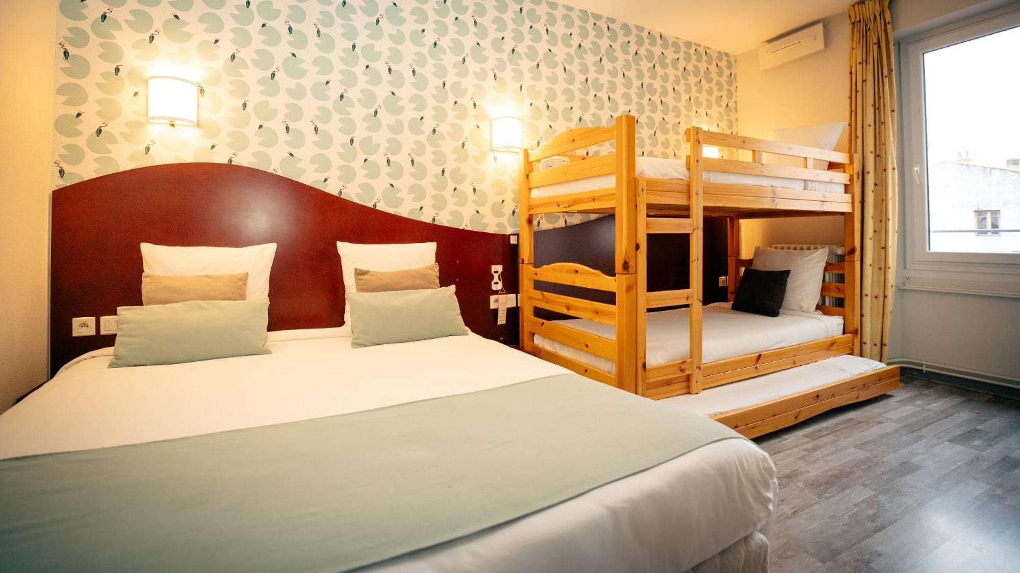 Hotel Les Commercants Клермон-Ферран Экстерьер фото